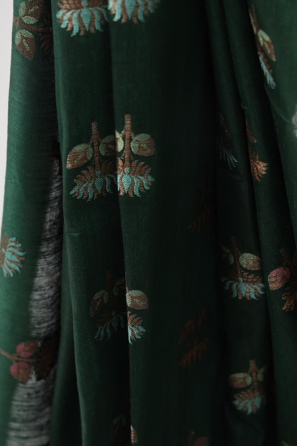 Handloom Tussar Banarasi in Emerald green & Black with Meenakari view 6 - Emerald green and black Tussar silk saree