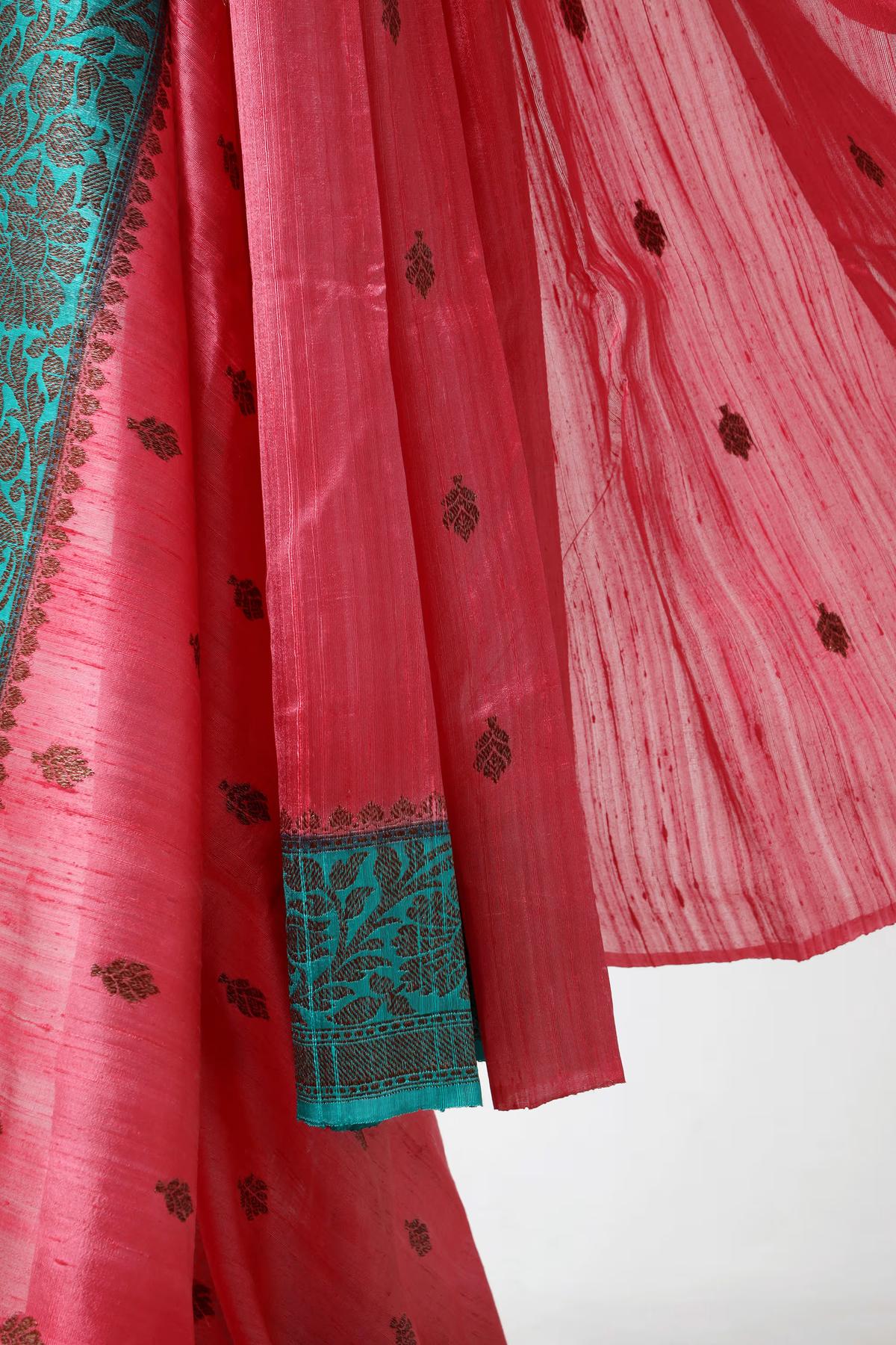 Handloom Tussar Banarasi in Pink and Turqoise Blue view 3 - Pink and Turquoise blue Tussar silk saree