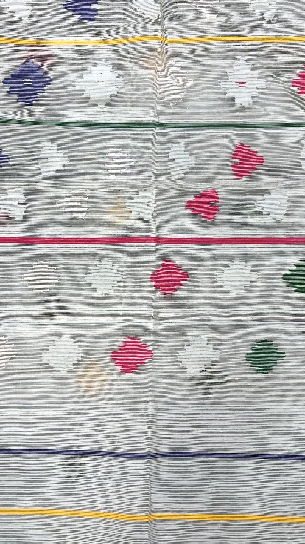 Handloom Dhakai Jamdani saree in Ice Blue 3 - Ice Blue Pure Cotton saree