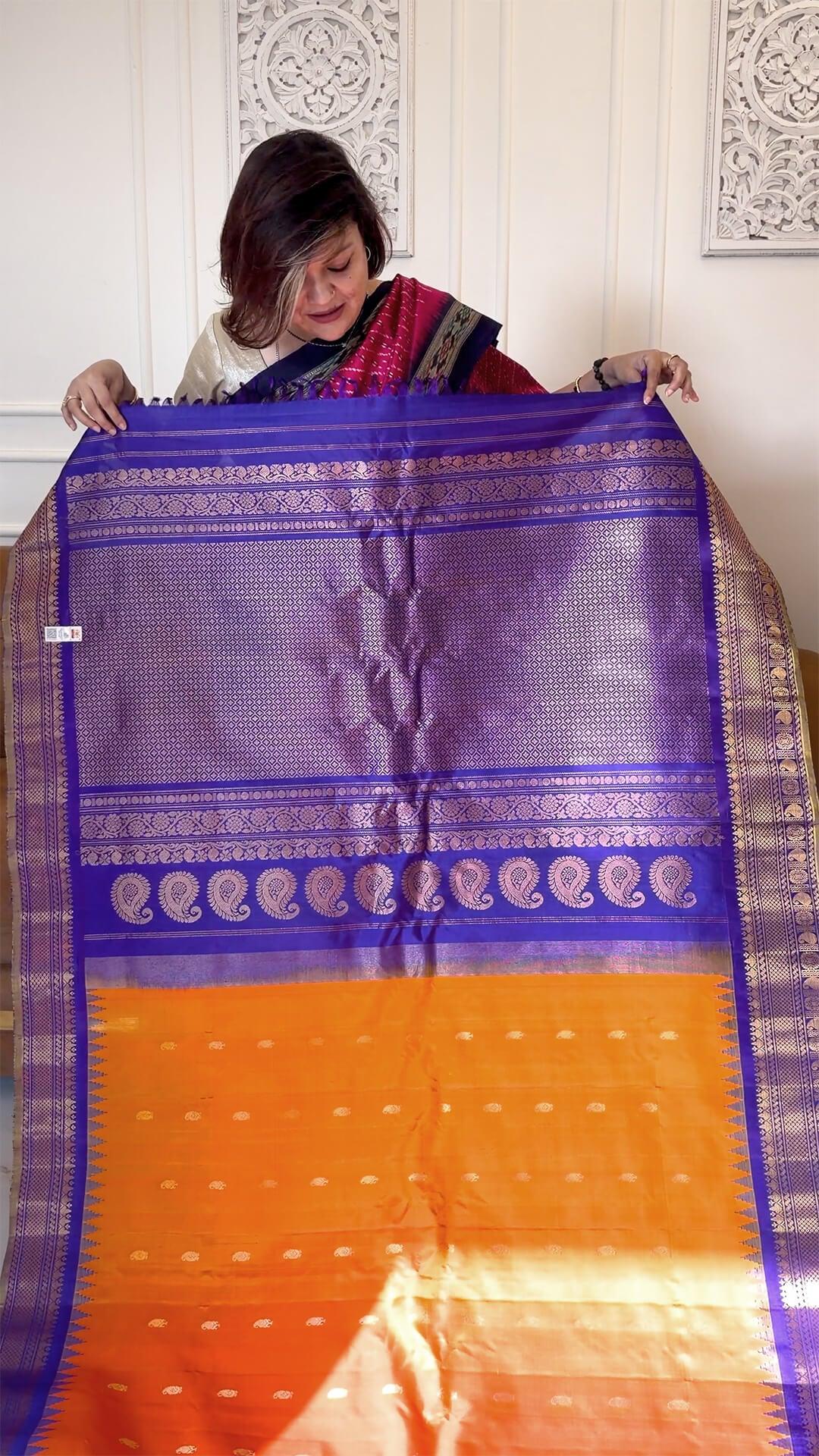 Handloom Pure Silk Gadwal in Orange and Royal Blue Pallu 3 - Orange and Royal Blue Pure Silk Gadwal saree