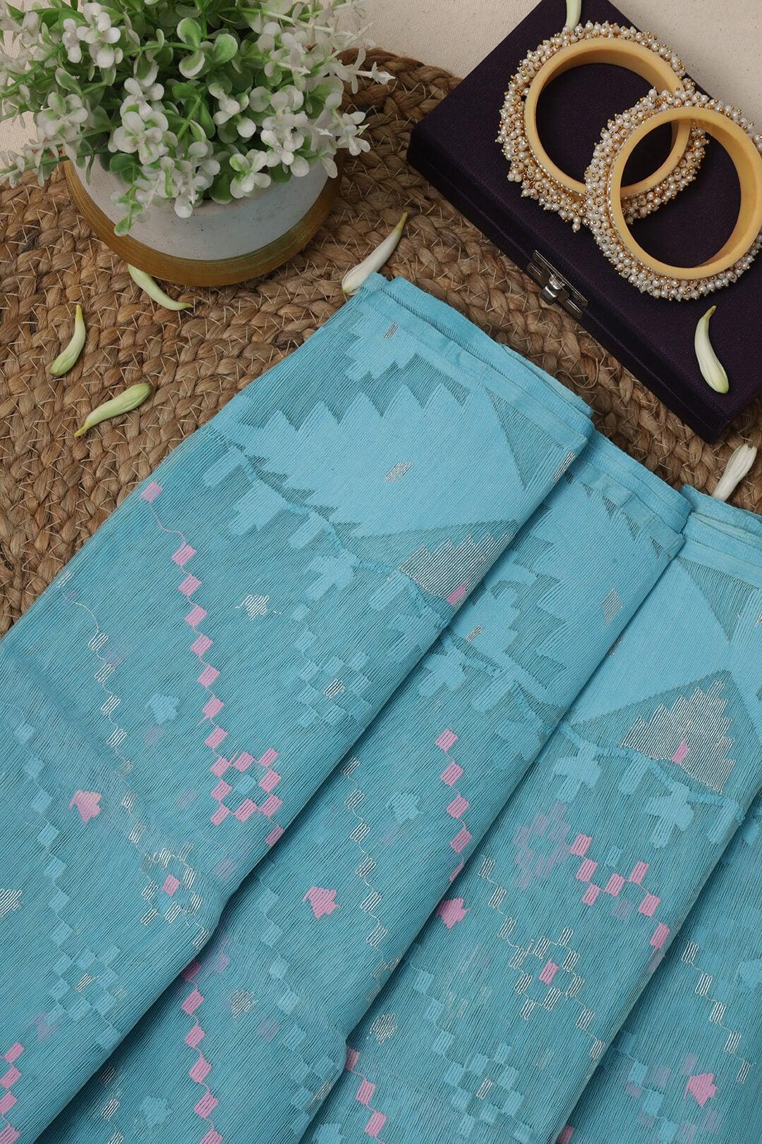 Handloom Dhakai Jamdani saree in sky blue and pink - Blouse Piece not included view 3 - Sky Blue Pure Cotton saree