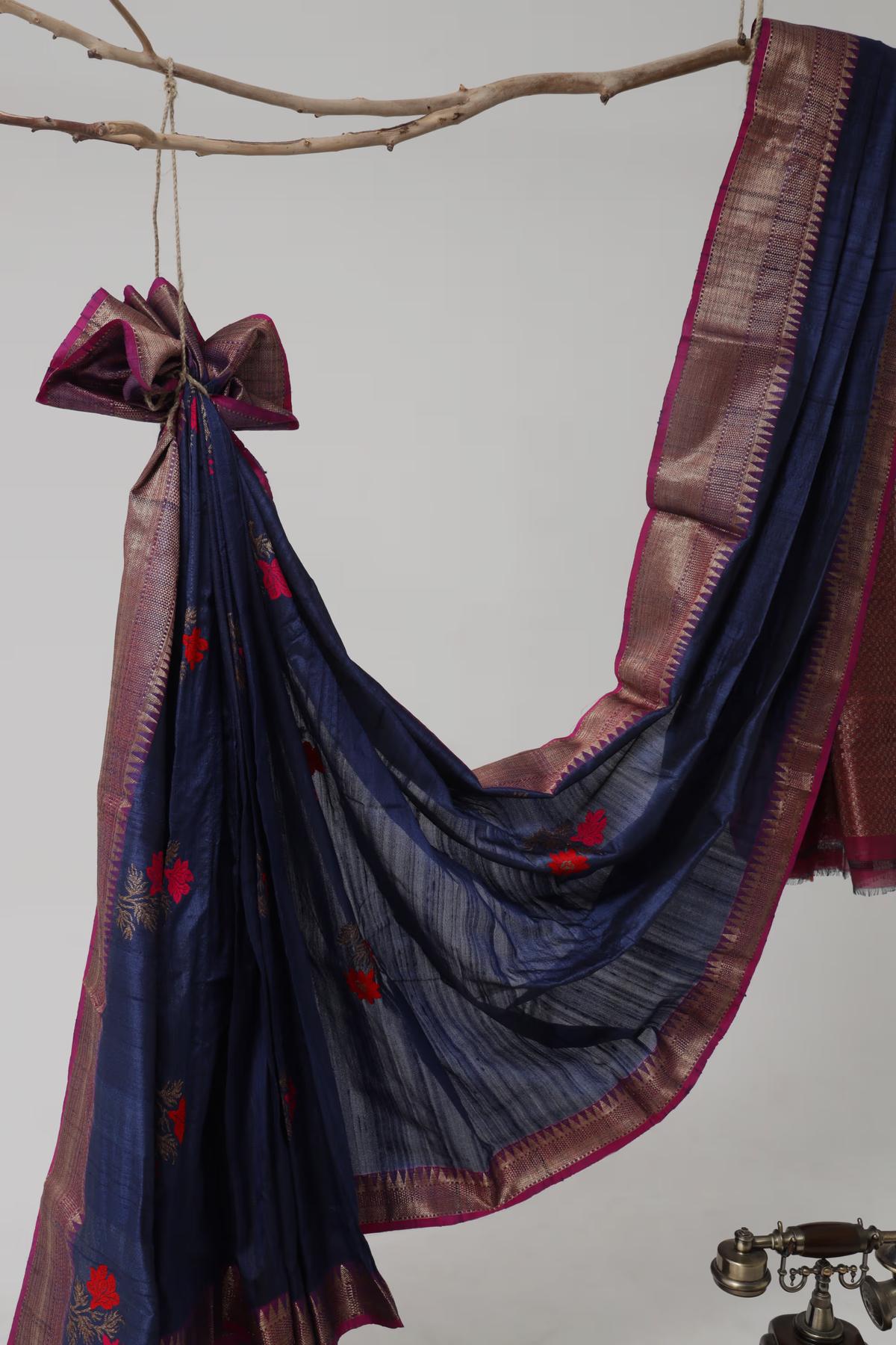 Handloom Tussar Banarasi in Indigo Blue and Pink with Meenakari view 3 - Indigo Blue and Pink Tussar silk saree