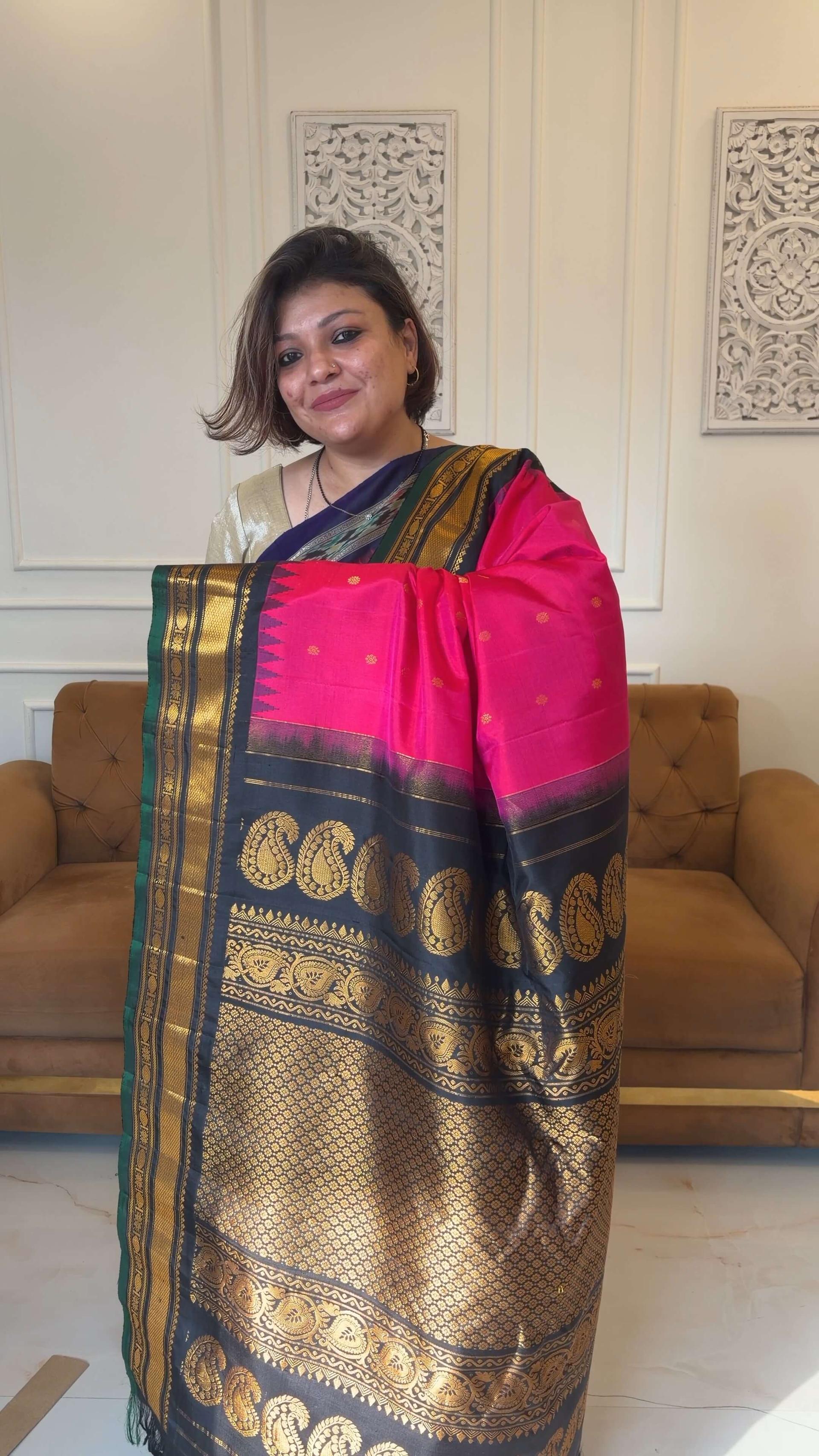 Handloom Pure Silk Gadwal in Rani Pink & Red (Dual Shade) 1 - Rani Pink & Red (Dual Shade) Pure Silk Gadwal saree